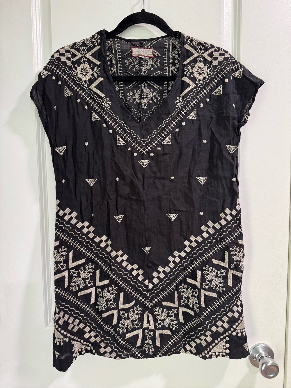 Johnny Was Workshop Black Tan Embroidered Tunic M